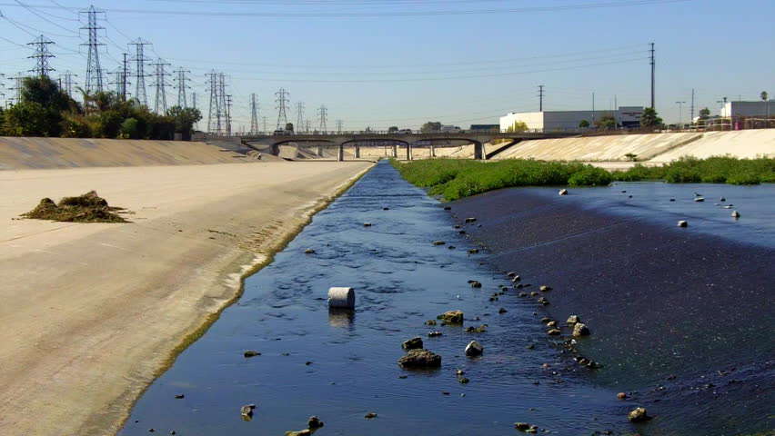 a-man-made-river-of-treated-sewage-flowing-in-the-concrete-san-gabriel