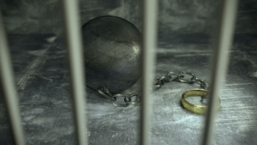 Ball and chain wedding rings