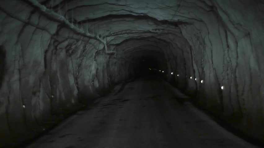 Claustrophobic definition/meaning