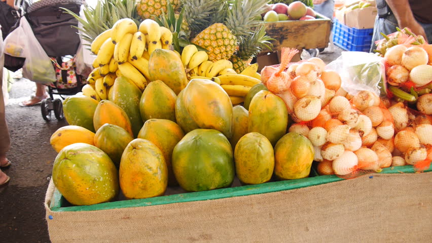 fruits-and-vegetables-at-the-country-fair-market-location-puerto-rico