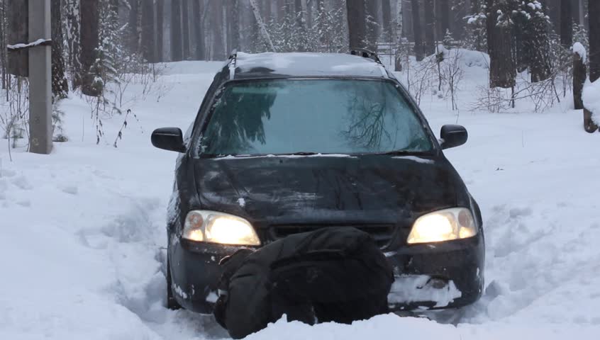clipart car stuck in snow - photo #48